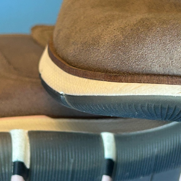 Cole Haan Chelsea W21353 Men's Taupe Faux Suede Ankle Boots Size 5 1/2B - Picture 3 of 13